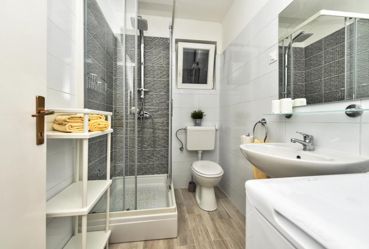טוצפי Apartments Marsela מראה חיצוני תמונה