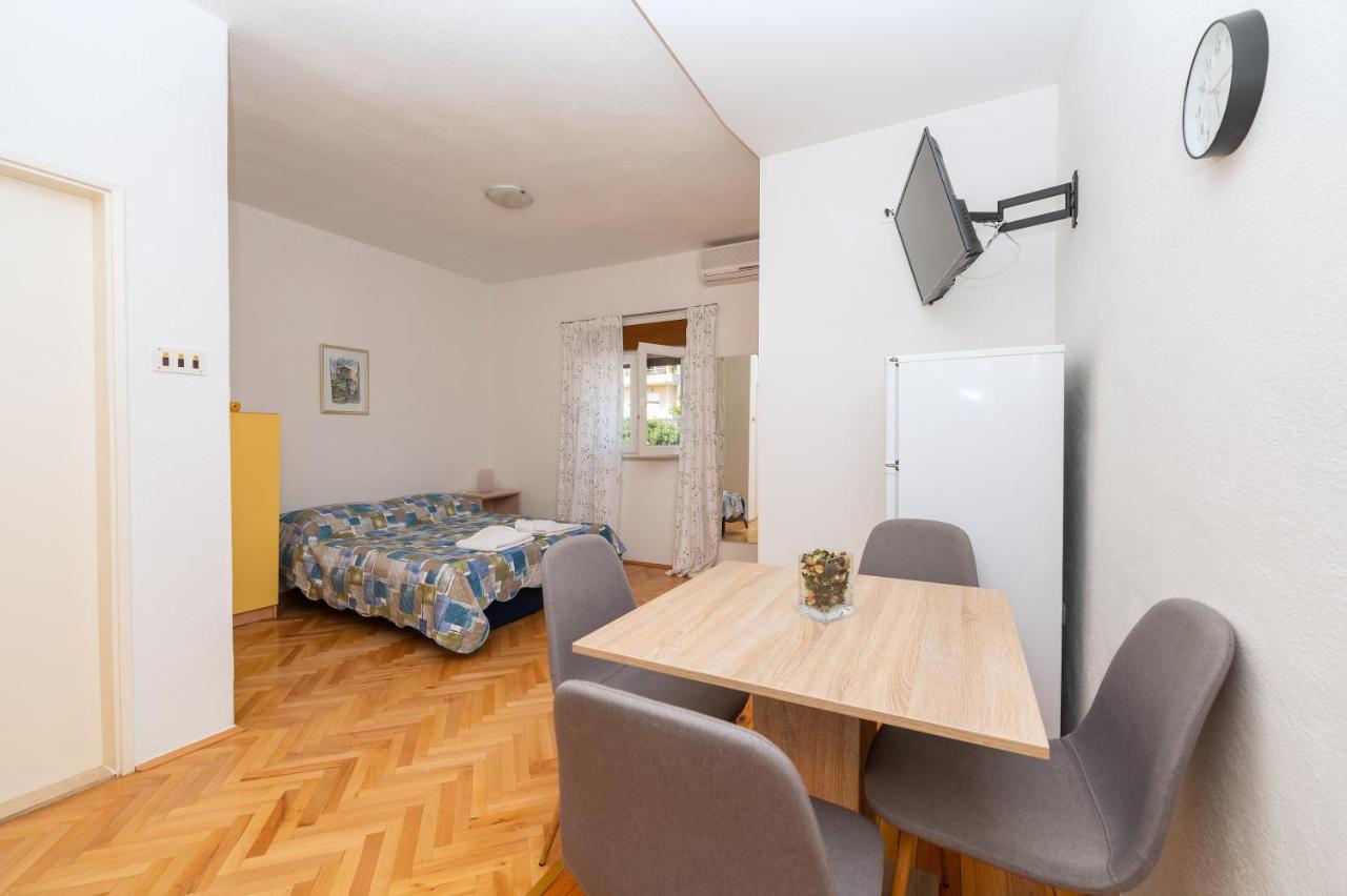 טוצפי Apartments Marsela מראה חיצוני תמונה